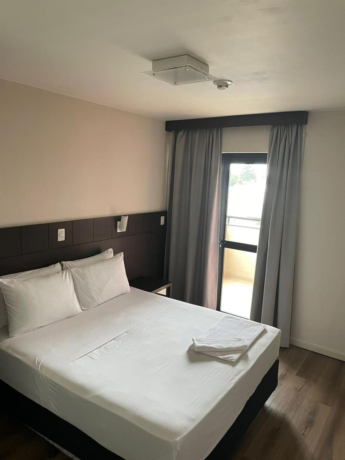 Santa Catarina Plaza Hotel Canoinhas Екстер'єр фото