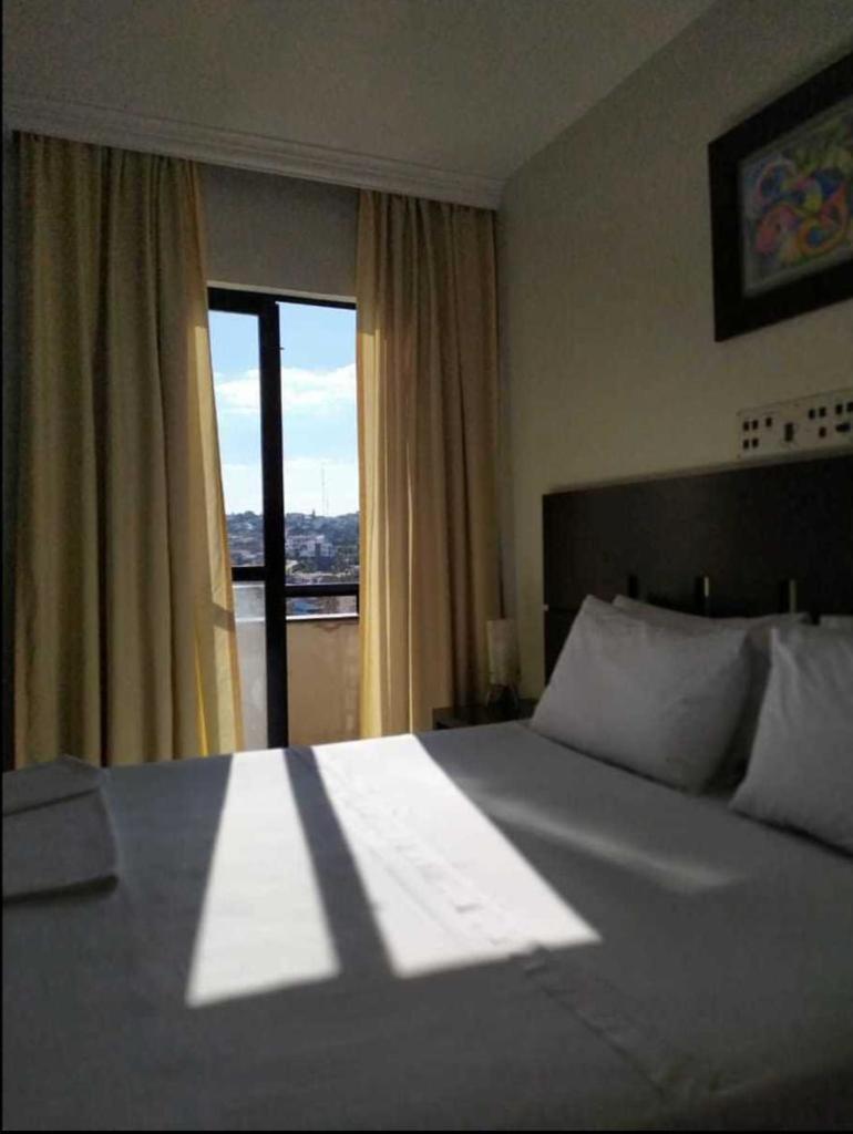 Santa Catarina Plaza Hotel Canoinhas Екстер'єр фото
